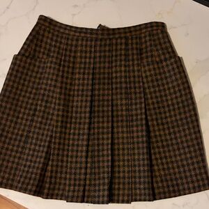 Chic A-Line Skirt in Brown Checkered Pattern